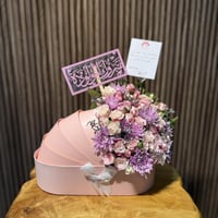 استاند مولودة