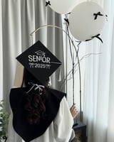 عبايه تخرج 2025