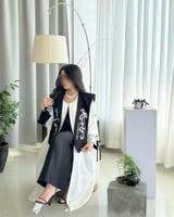 عبايه تخرج 2025