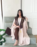 عبايه تخرج 2025