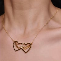 سلسال رقبة اسمين داخل قلبين