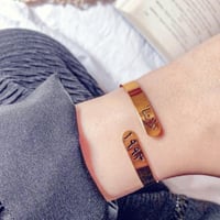 اسوارة نسائي اسم و تاريخ حسب الطلب