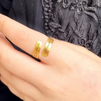 خاتم نسائي اسم وتاريخ