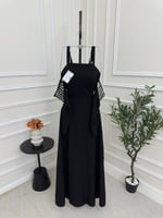 فستان اسود ناعم