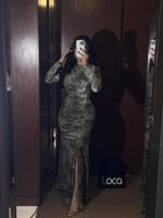 فستان سهرة طويل بأكمام طويلة راقي