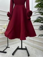 فستان احمر ناعم ميد