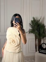 طقم ناعم وأنيق بتصميم مميز