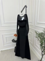 فستان اسود ناعم