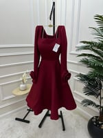 فستان احمر ناعم ميد