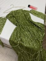 فستان سهره فخم بلون زيتي