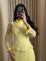 فستان ناعم اصفر فاتح