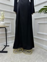 جلابية انيقه باللون الأسود