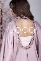 جلابيه فضفاضه باللون الوردي