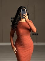 فستان ببريق ناعم