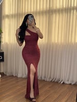 فستان سهره بلون مميز وتصميم جذاب