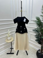 فستان ناعم من الباربي باللون الأسود