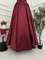 فستان سهره احمر مع أكمام منفصله