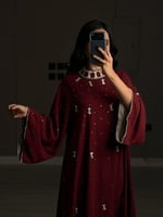 جلابية ناعمة فضفاضة لون عنابي