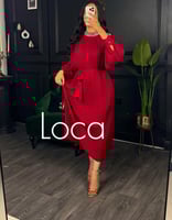 فستان ناعم بكسرات باللون البرغندي من لوكا فاشن