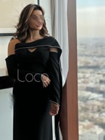 فستان مميز بلمسات انيقه من الكريستال