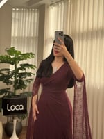 فستان ناعم دانتيل بتصميم وقصه تبرز جمال القوام