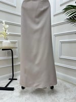 فستان ناعم بقصه مميزة