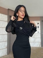 فستان سهره ناعم باللون الأسود