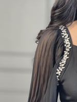 فستان قماش ناعم بلون اسود من لوكا فاشن