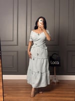 طقم بلوزه وتنوره باللون السماوي