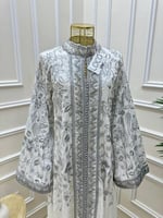 جلابية انيقه بنمط عصري من لوكا فاشن