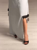 جلابية ناعمه بتصميم ناعم