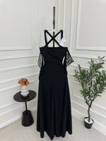 فستان اسود ناعم