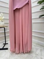 فستان ناعم باللون الوردي