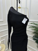 فستان ناعم اسود