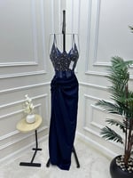 فستان سهرة كحلي