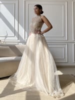 فستان بيج بتطريز مميز