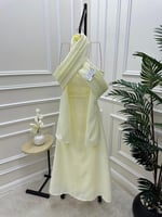 جلابيه ناعمه باللون الأصفر الفاتح