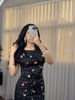 طقم بلوزه وتنوره