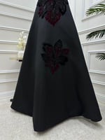 فستان سهرة فخم لأطلالة ملكية