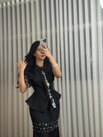 طقم تنوره وبلوزه بتصميم راقي