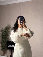 طقم ناعم وراقي بلون ابيض