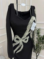 فستان اسود مع لولو من لوكا فاشن