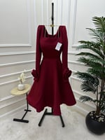 فستان احمر ناعم ميد