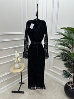 فسان ناعم اسود من الدانتيل