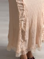 فستان ناعم لون لحمي