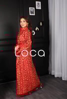 جلابية قطعتين باللون الأحمر