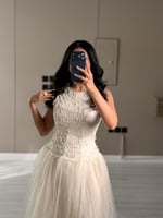 فستان سهرة قصير فخم لون بيج