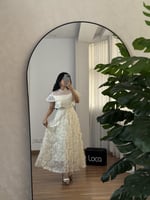 فستان ناعم باللون الابيض