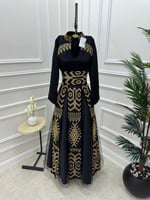 جلابيه قطعتين بتطريز نقوش ذهبيه