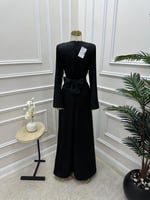 جلابية انيقه باللون الأسود